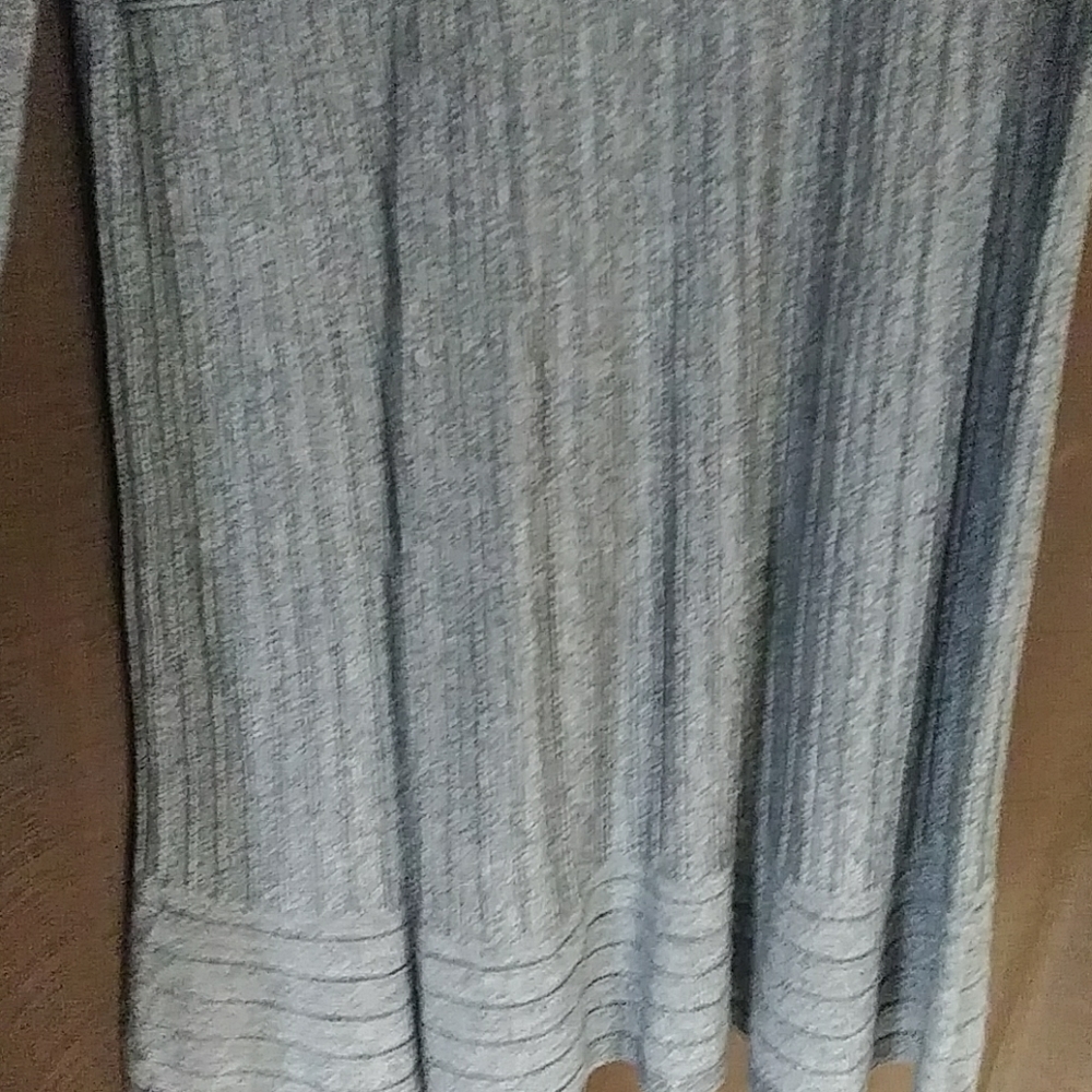 Dress - Picture 5 of 5